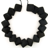 18 Count 33x33mm Matte Finish Onyx Overlapping Diamonds (Closeout)